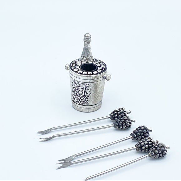 Vintage European Silver Plated Olive Cocktail Fork Set - Picture 6 of 10